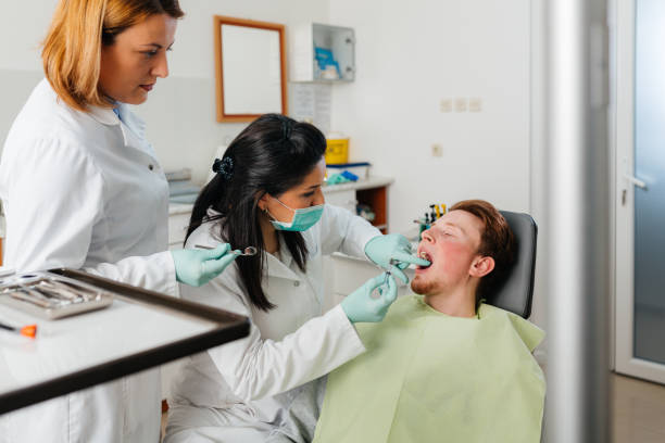 Best Emergency Treatment for Toothache in Smithville, OH